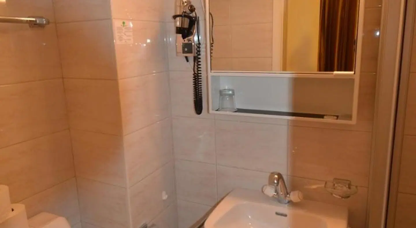 Beausite BATHROOM