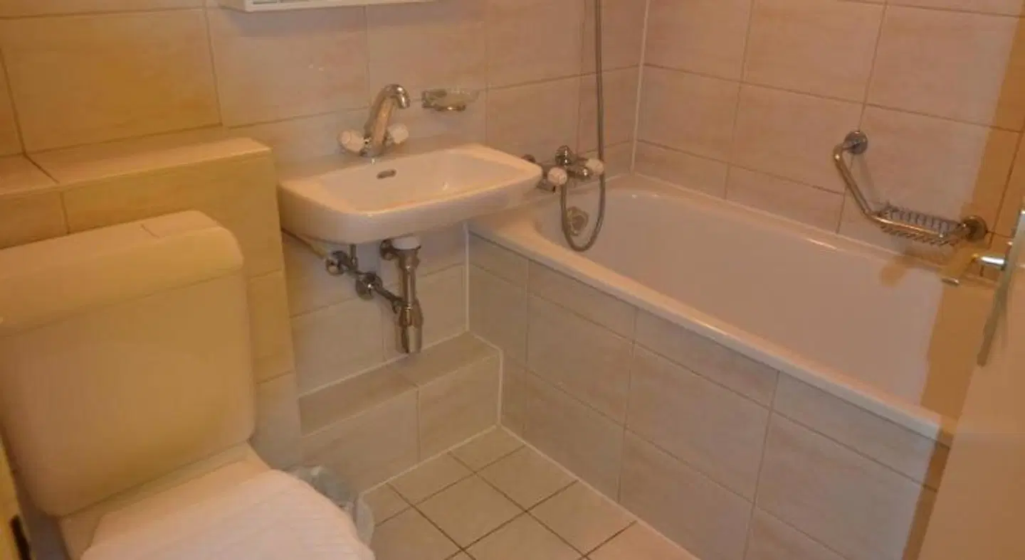 Beausite BATHROOM