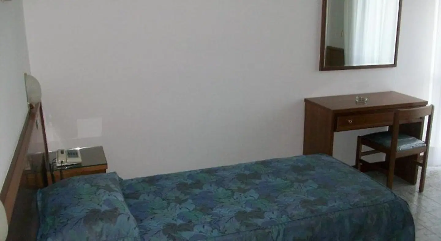 Santorotto ROOM_EXAMPLE