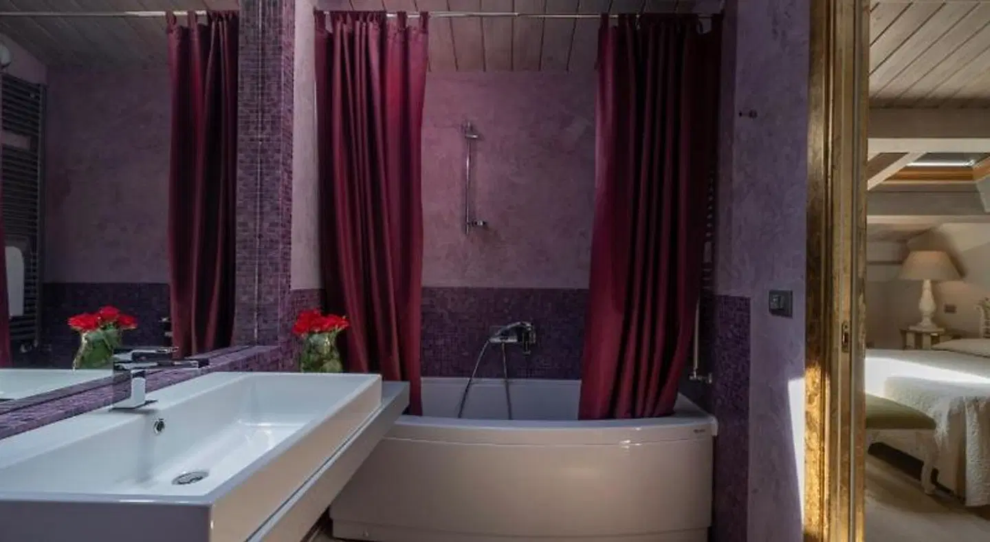 Hotel Residenza la Ceramica BATHROOM