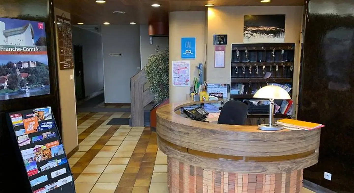 du Lion LOUNGE_LOBBY