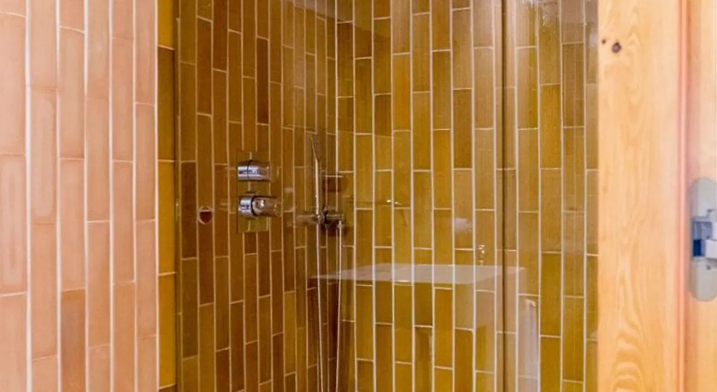 Moll Petit Apartments - Turismo de Interior BATHROOM