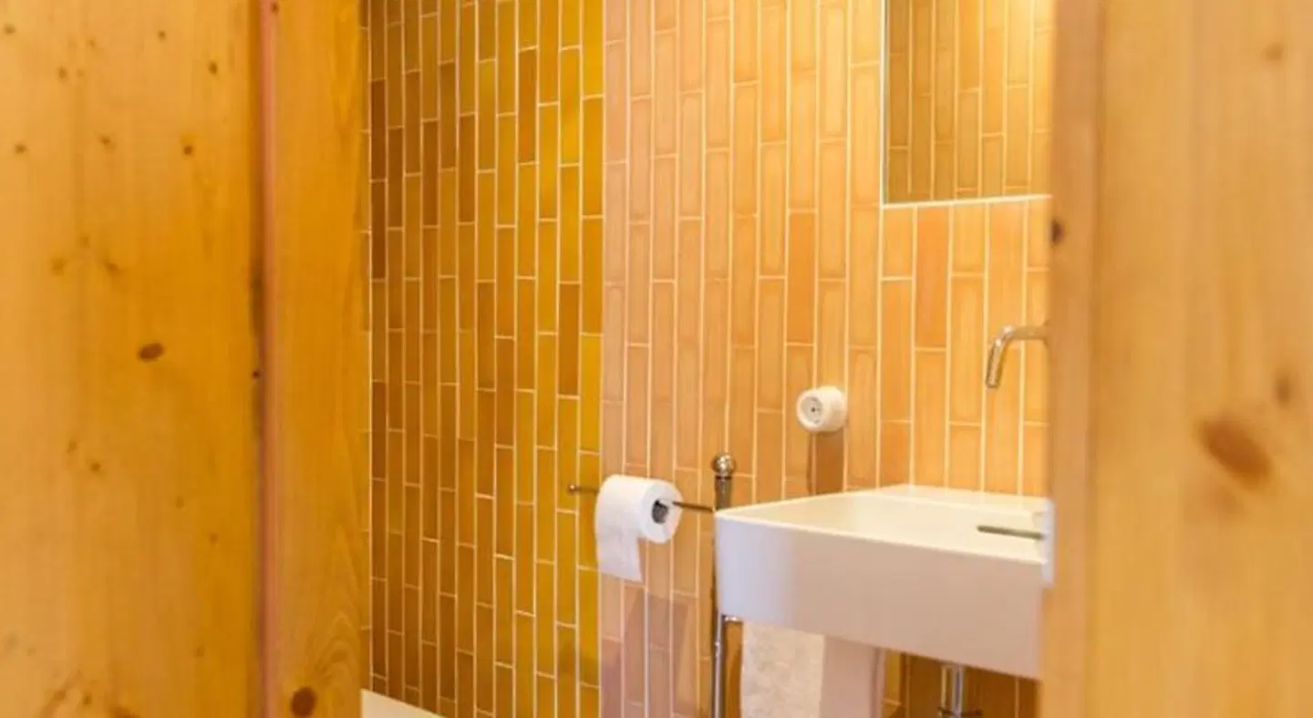 Moll Petit Apartments - Turismo de Interior BATHROOM