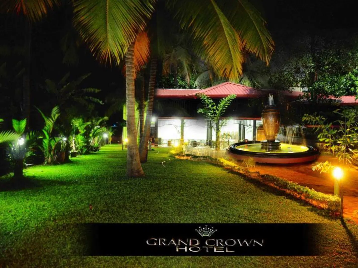 Grand crown Hotel GARDEN