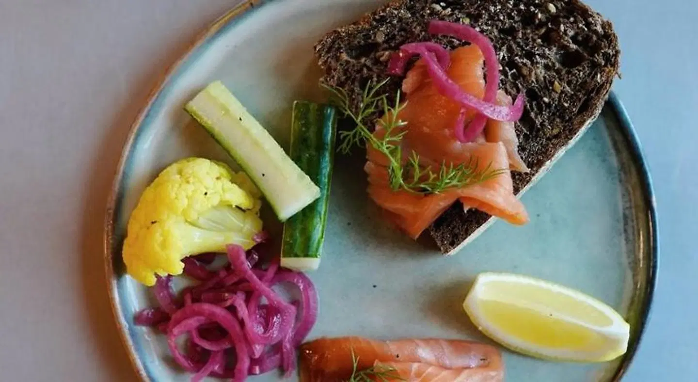 Mix Brussels --Gym & Wellness for adults only-- RESTAURANT