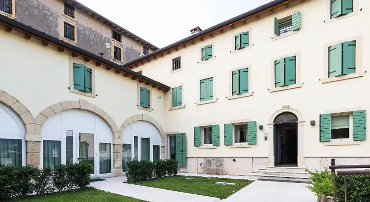 Villa Moron EXTERIOR