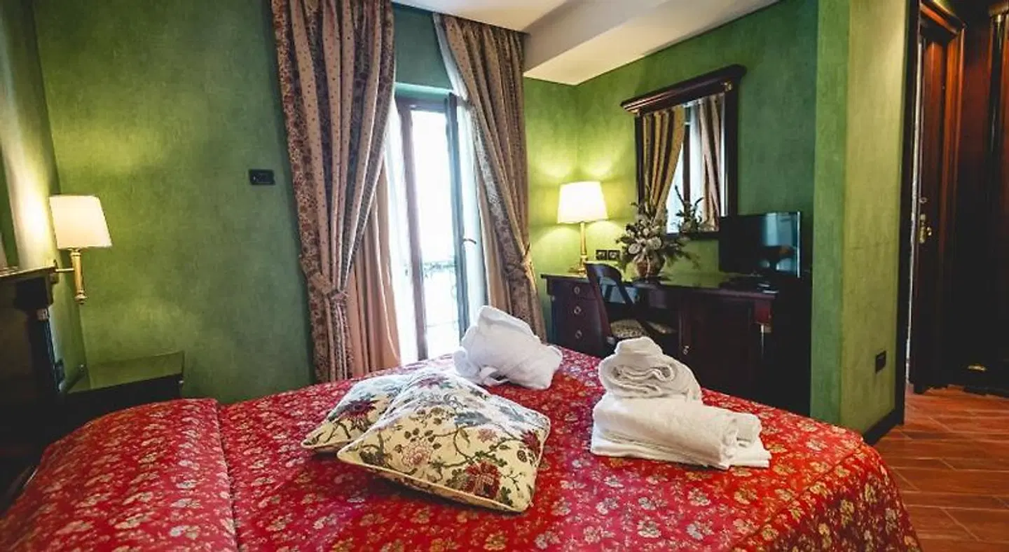 Petite Fleur ROOM_EXAMPLE