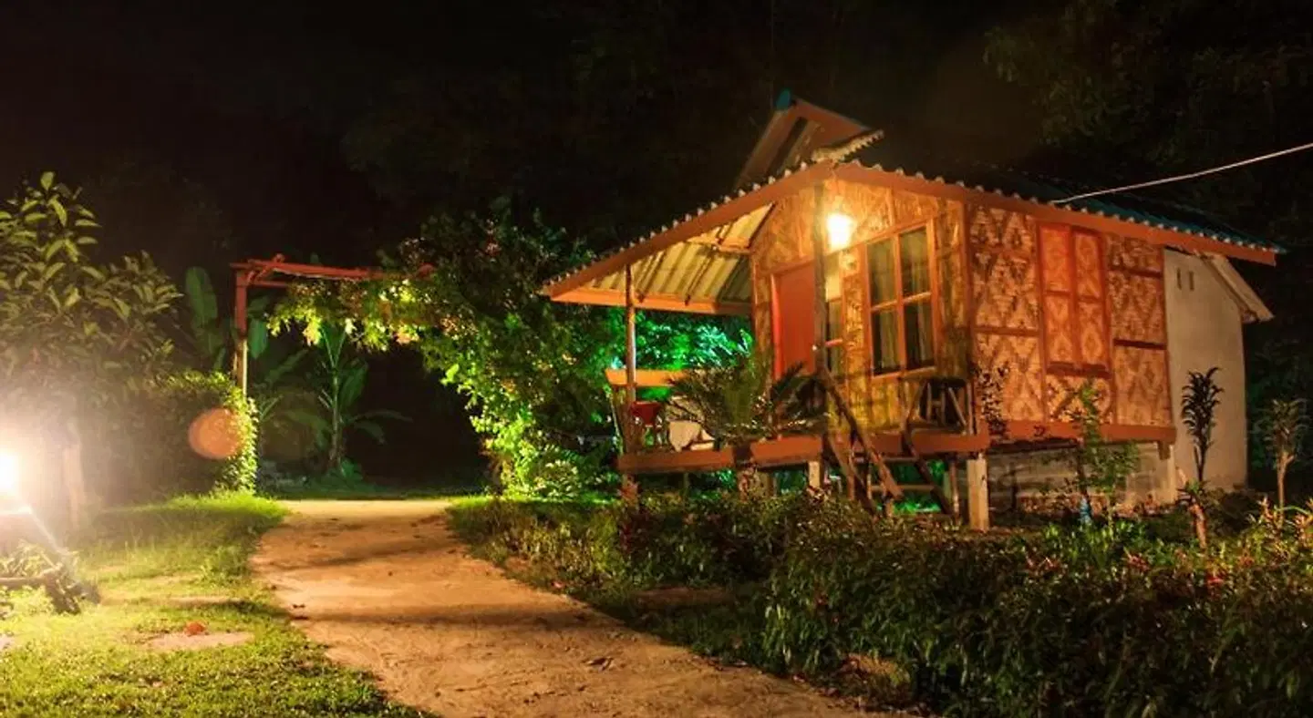 Koh Mook Garden Beach Resort GARDEN