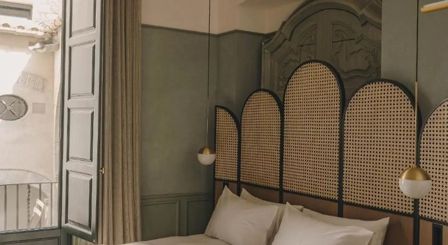 PALAU FUGIT HEALTH_BEAUTY