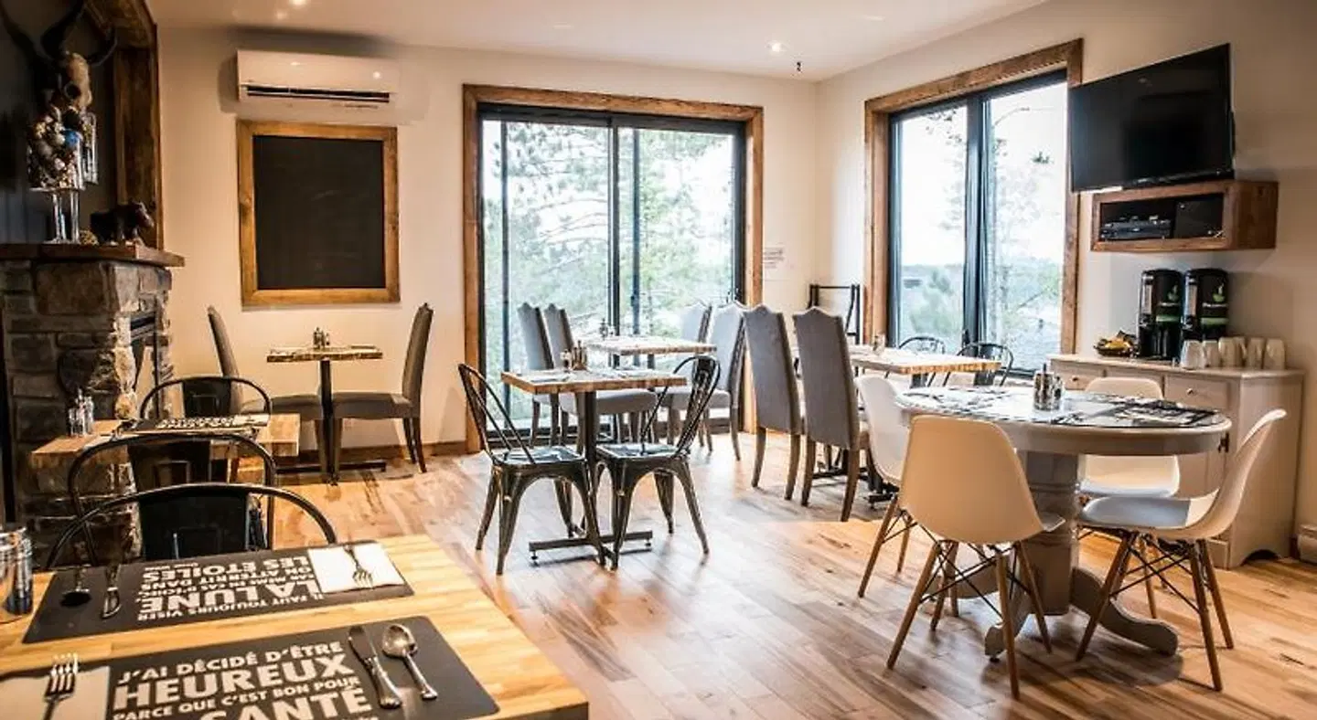 Gîte Du Haut Des Arbres RESTAURANT