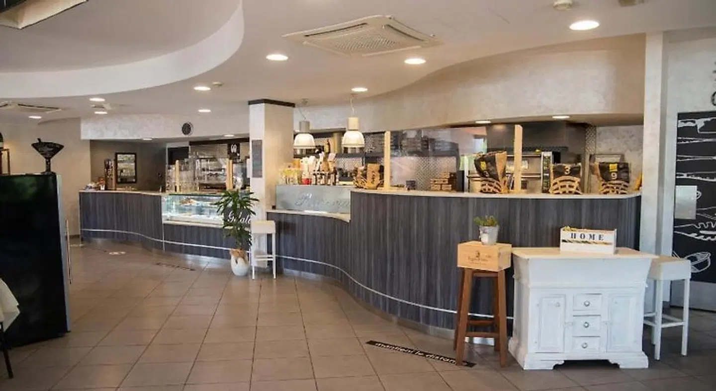 Riva dei Cavalleggeri BAR