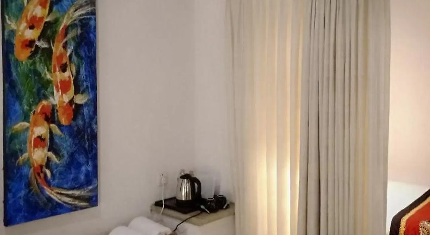 Kaya Residence BATHROOM