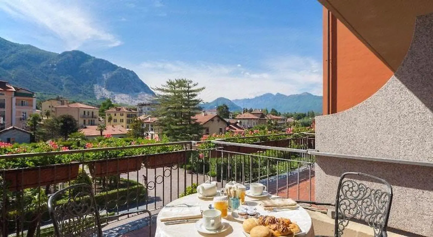 Grand Hotel Dino TERRACE