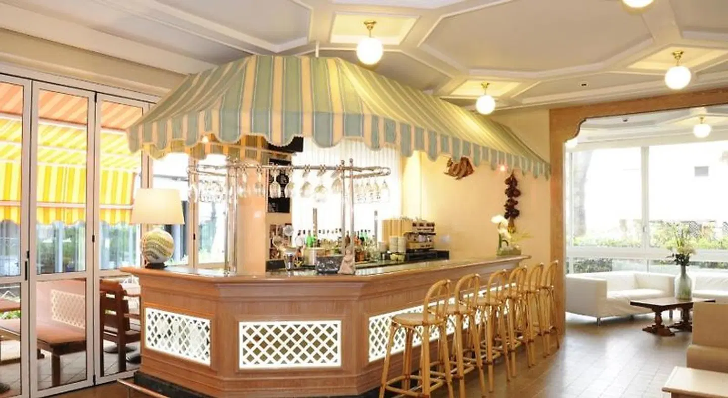 Hotel dell'Amarissimo BAR
