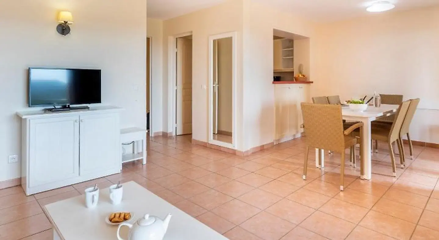 Pierre & Vacances Village Pont Royal en Provence ROOM_EXAMPLE