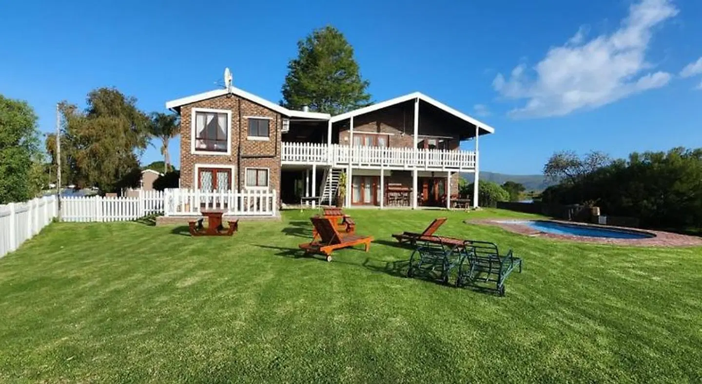 Salt River Lodge GARDEN