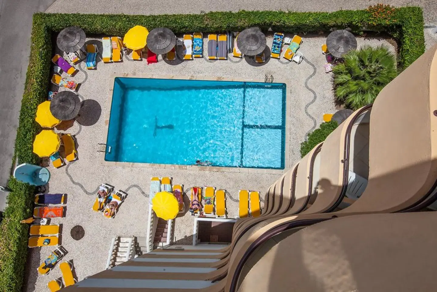 Atismar OUTDOOR_POOL