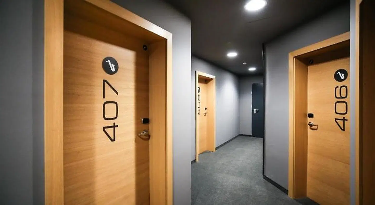 arte Hotel Wien Stadthalle BATHROOM