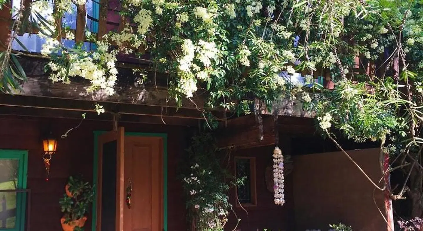 The Goat and Goose Bed & Breakfast EXTERIOR