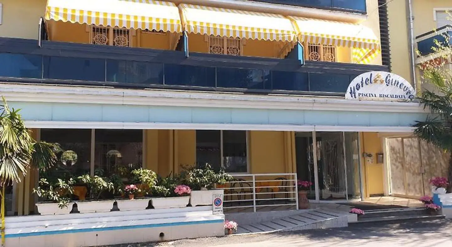 Hotel Ginevra EXTERIOR