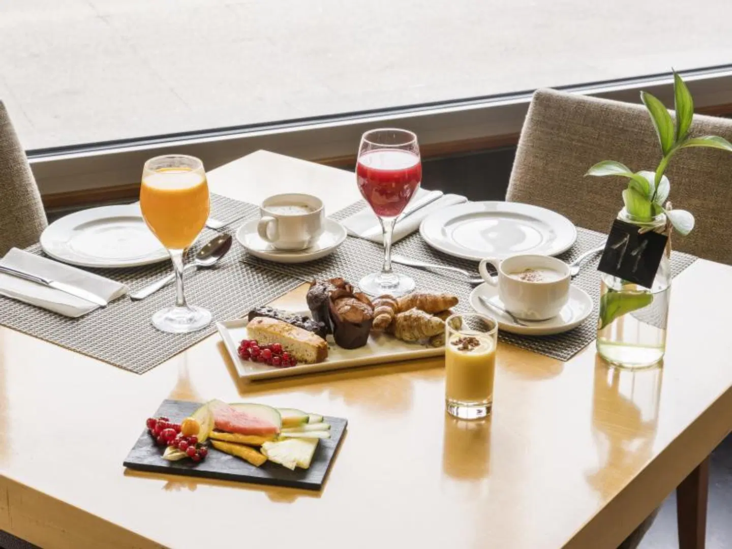 Hotel ILUNION Alcalá Norte RESTAURANT