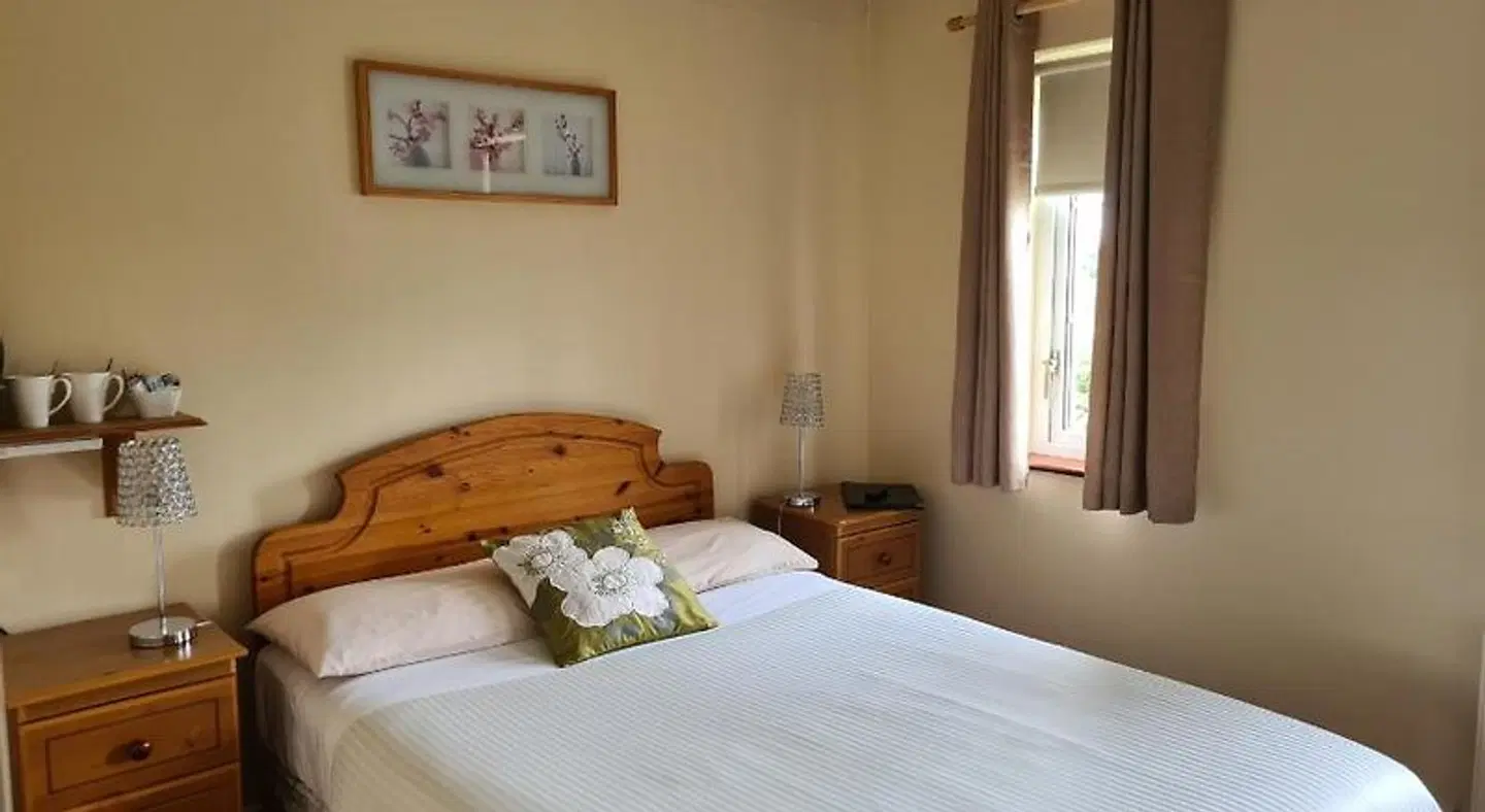 Dergfield House B&B ROOM_EXAMPLE