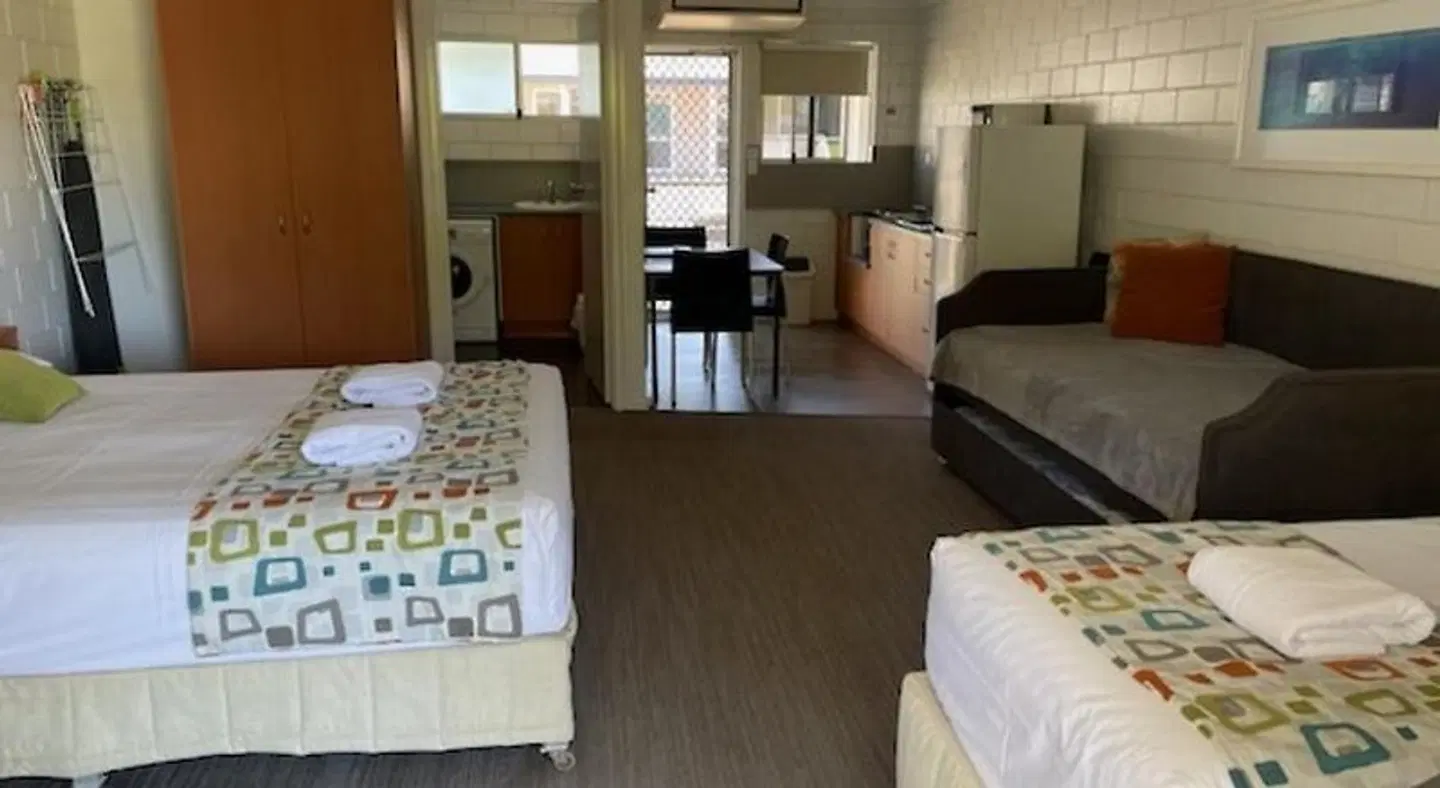 Whitehaven Beachfront Holiday Units ROOM_EXAMPLE