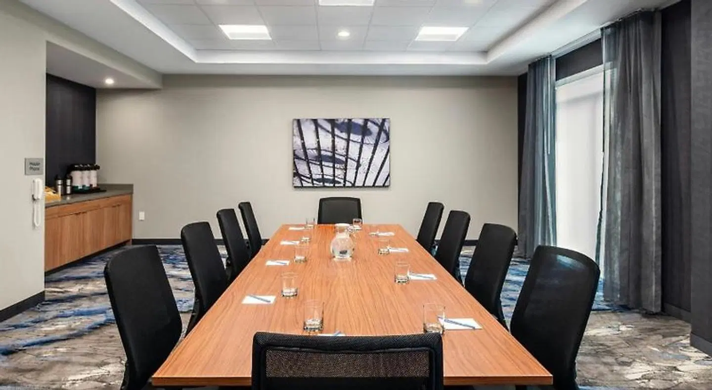 Fairfield by Marriott Inn & Suites Gravenhurst Muskoka CONFERENCE