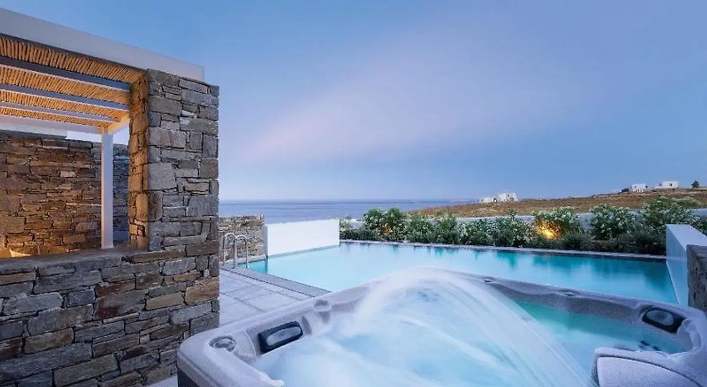 Summer Senses Luxury Resort OUTDOOR_POOL