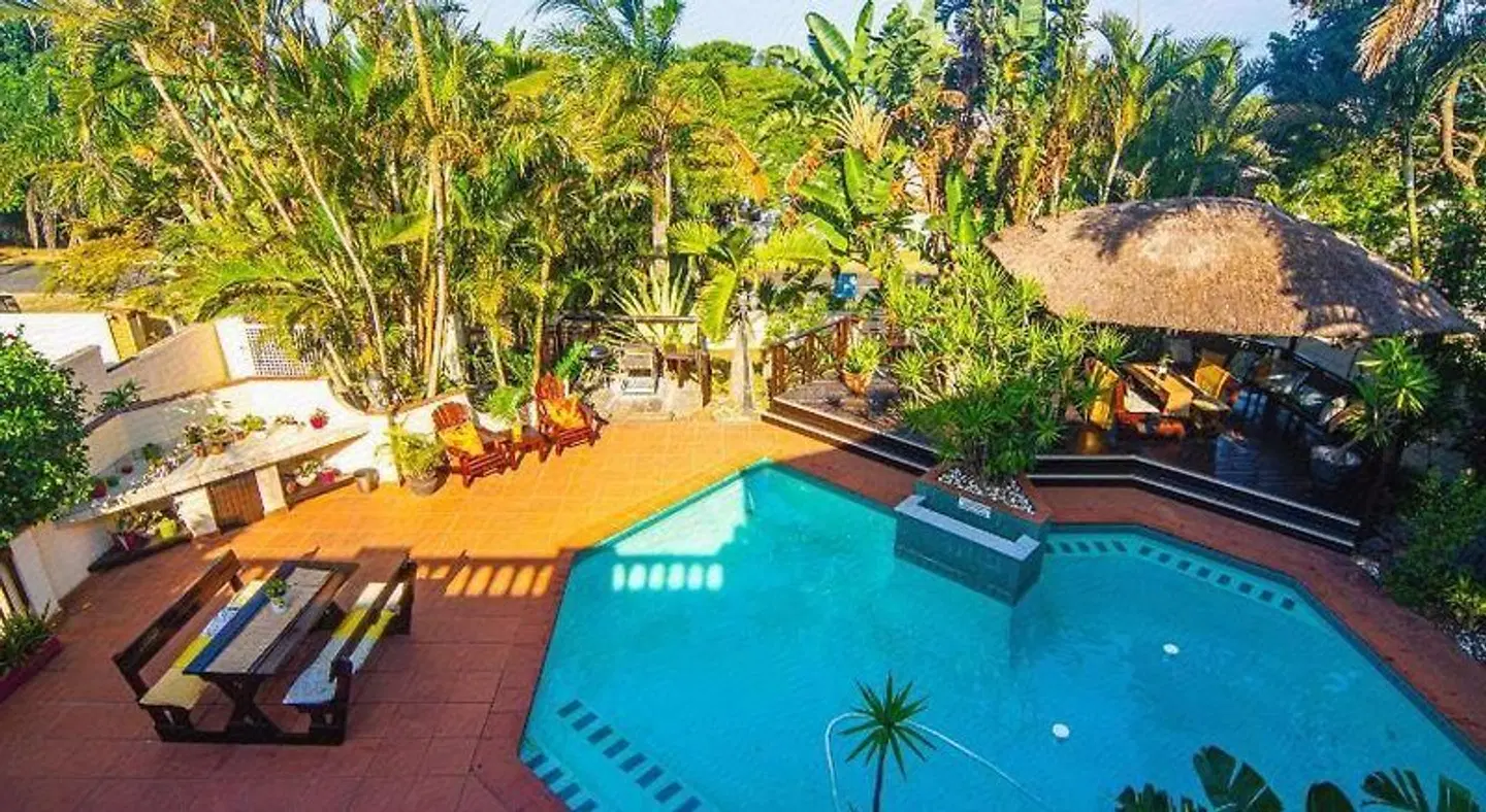 La Loggia Bed and Breakfast OUTDOOR_POOL