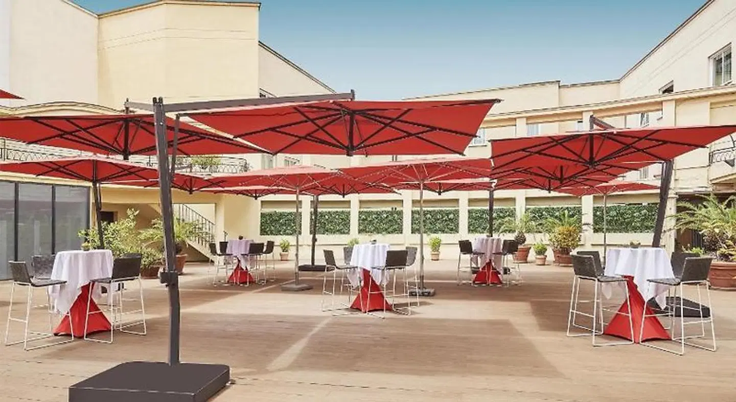 NH Collection Madrid Colón EXTERIOR