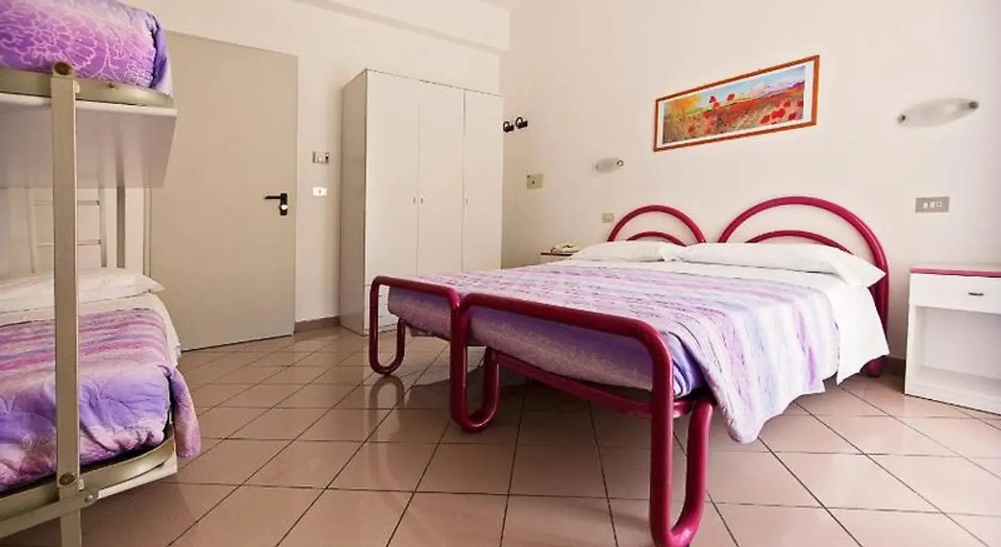 Hotel Radar ROOM_EXAMPLE