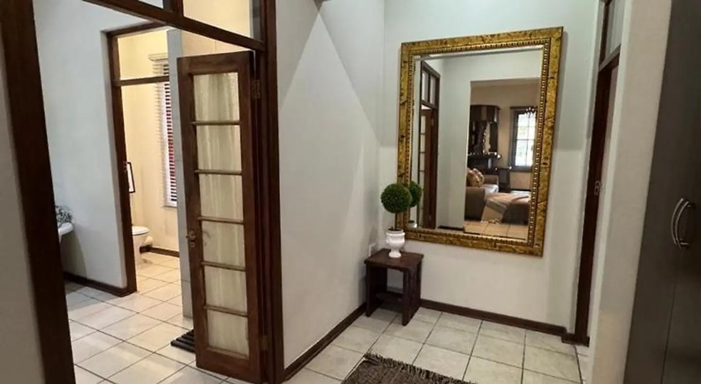 Monzi Safari Lodge ROOM_EXAMPLE