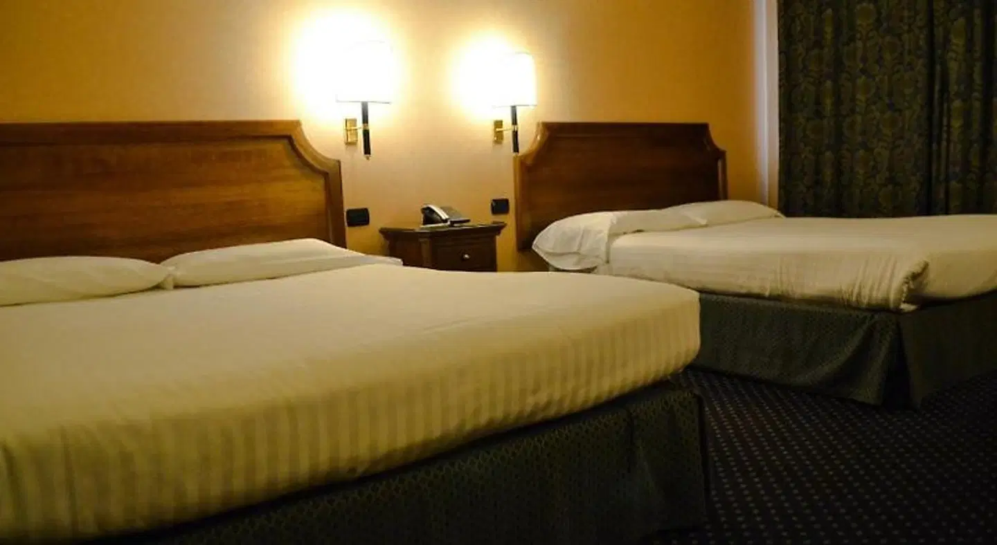Don Carlo ROOM_EXAMPLE