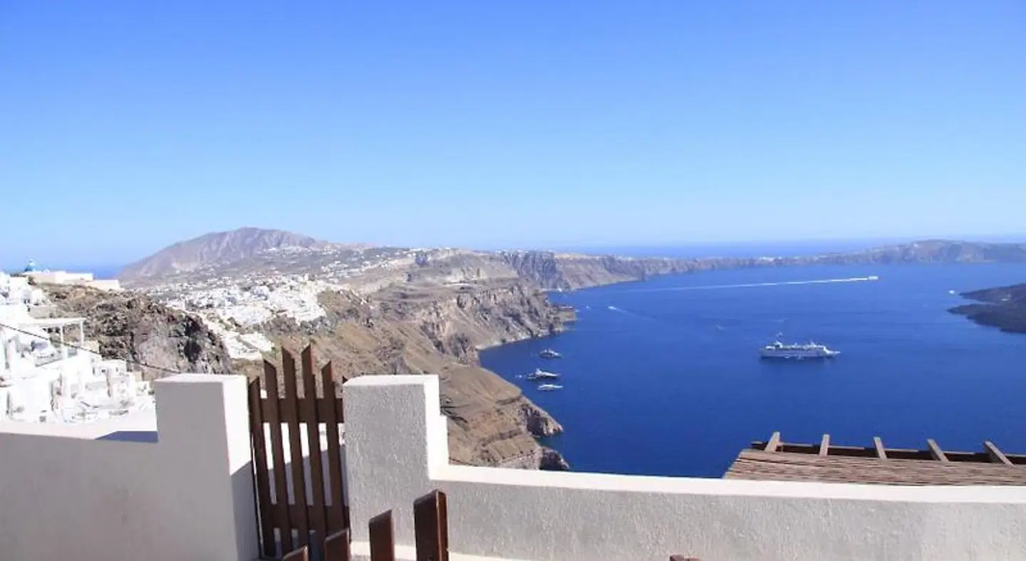 Santorini Mansion at Imerovigli LANDSCAPE