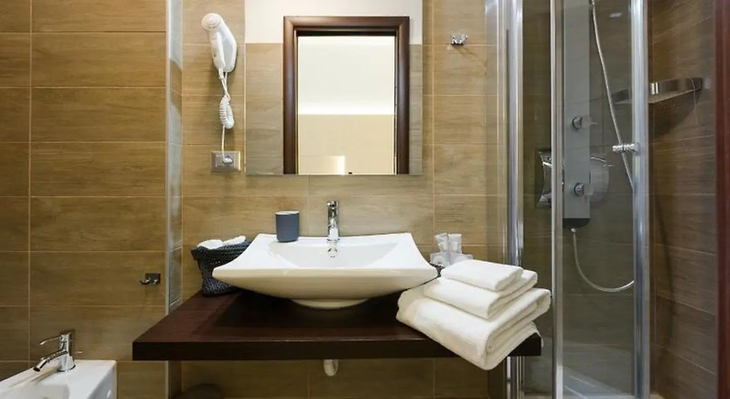 Domus Terenzio BATHROOM