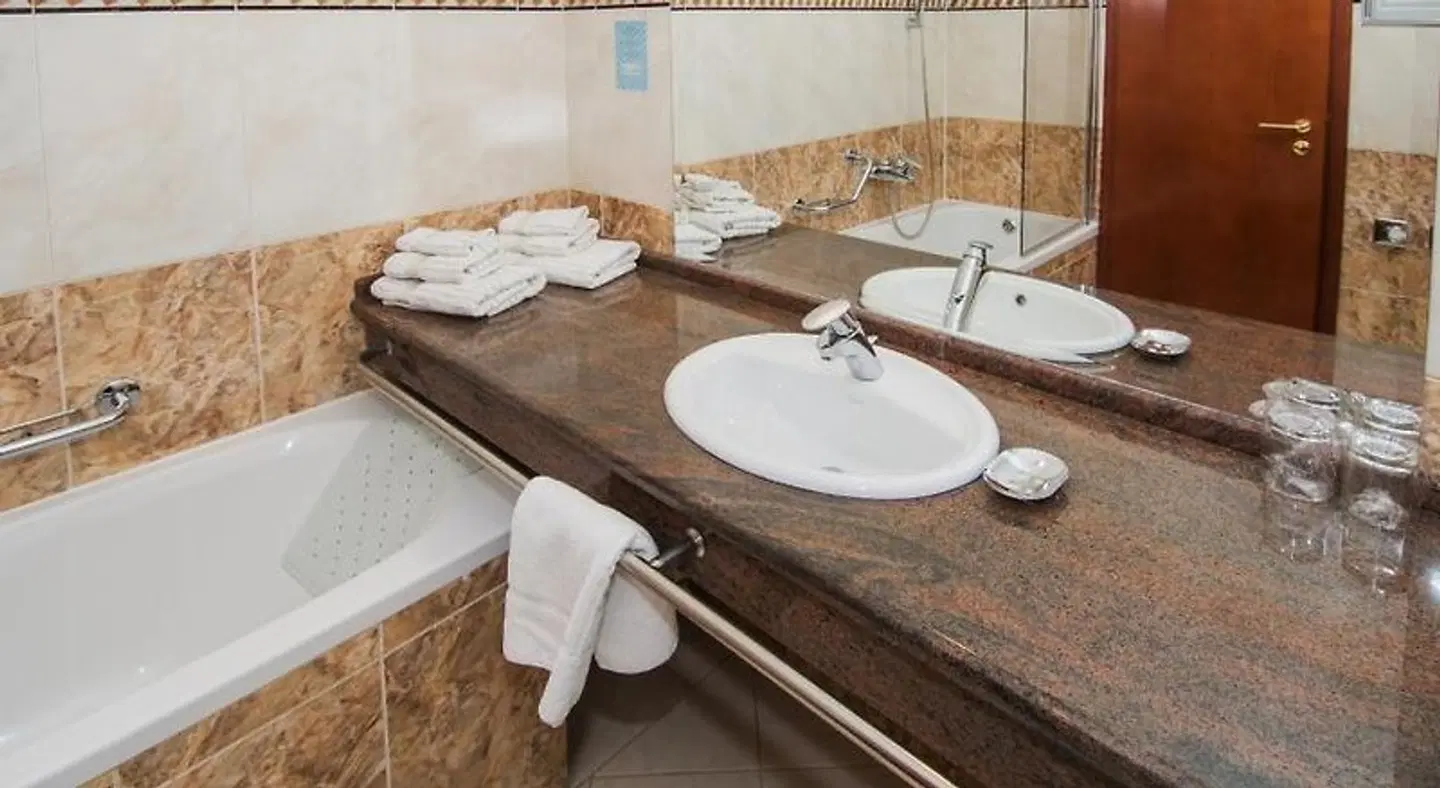 Villa Radin BATHROOM