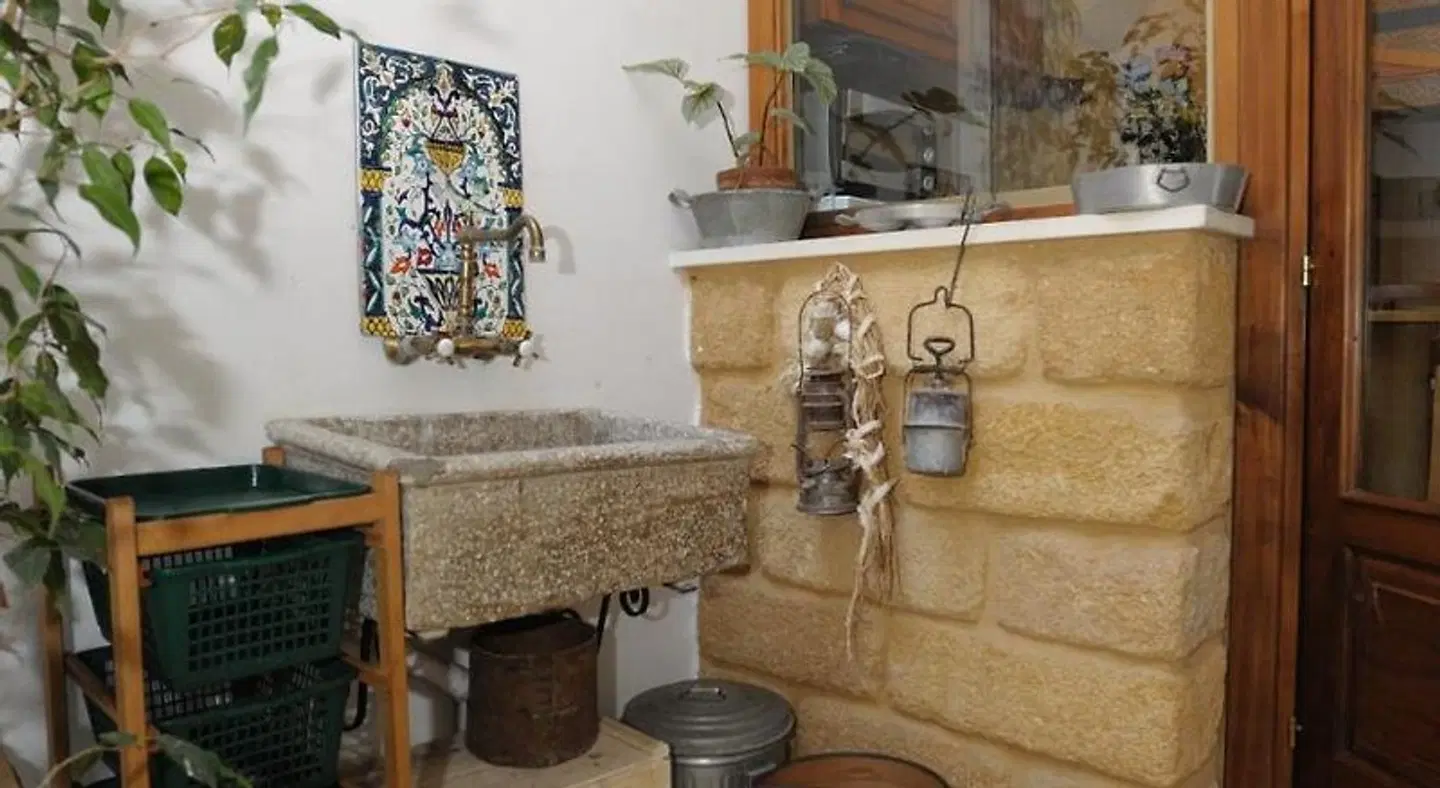 Arco Ubriaco ROOM_EXAMPLE