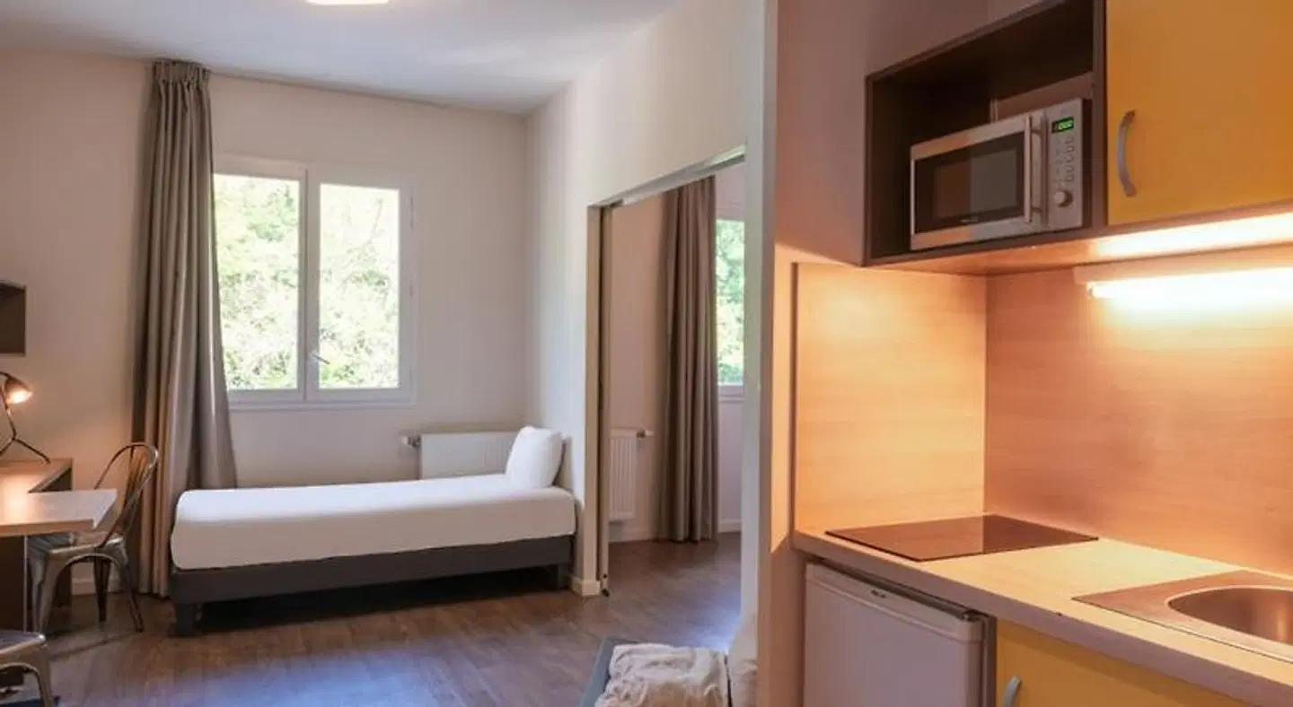 Westlodge Dardilly Lyon Nord ROOM_EXAMPLE