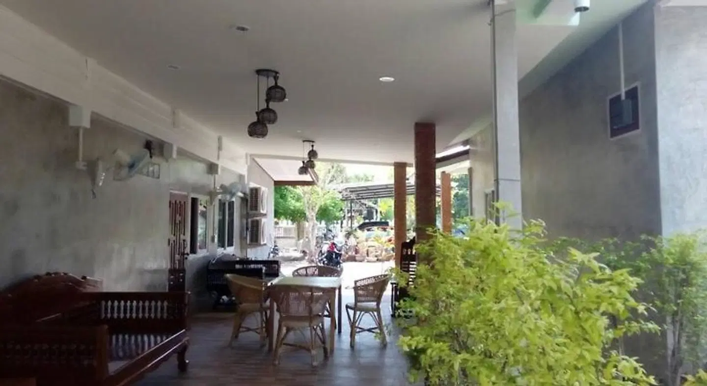 Pottery Street House RESTAURANT