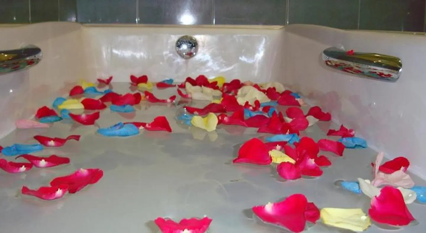Al Madina Suites Doha SPORTS_AND_LEISURE