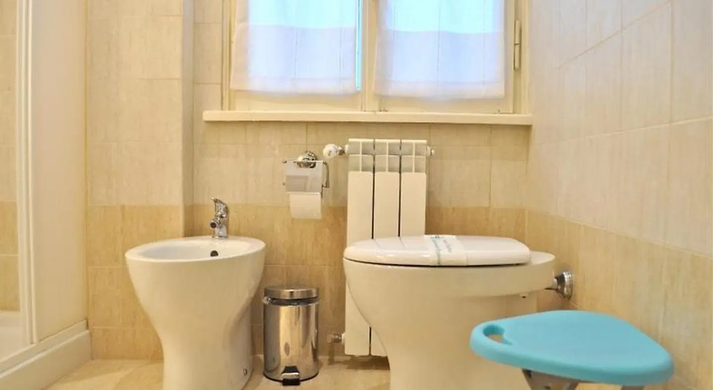 Aurelia 429 Fine Town House BATHROOM
