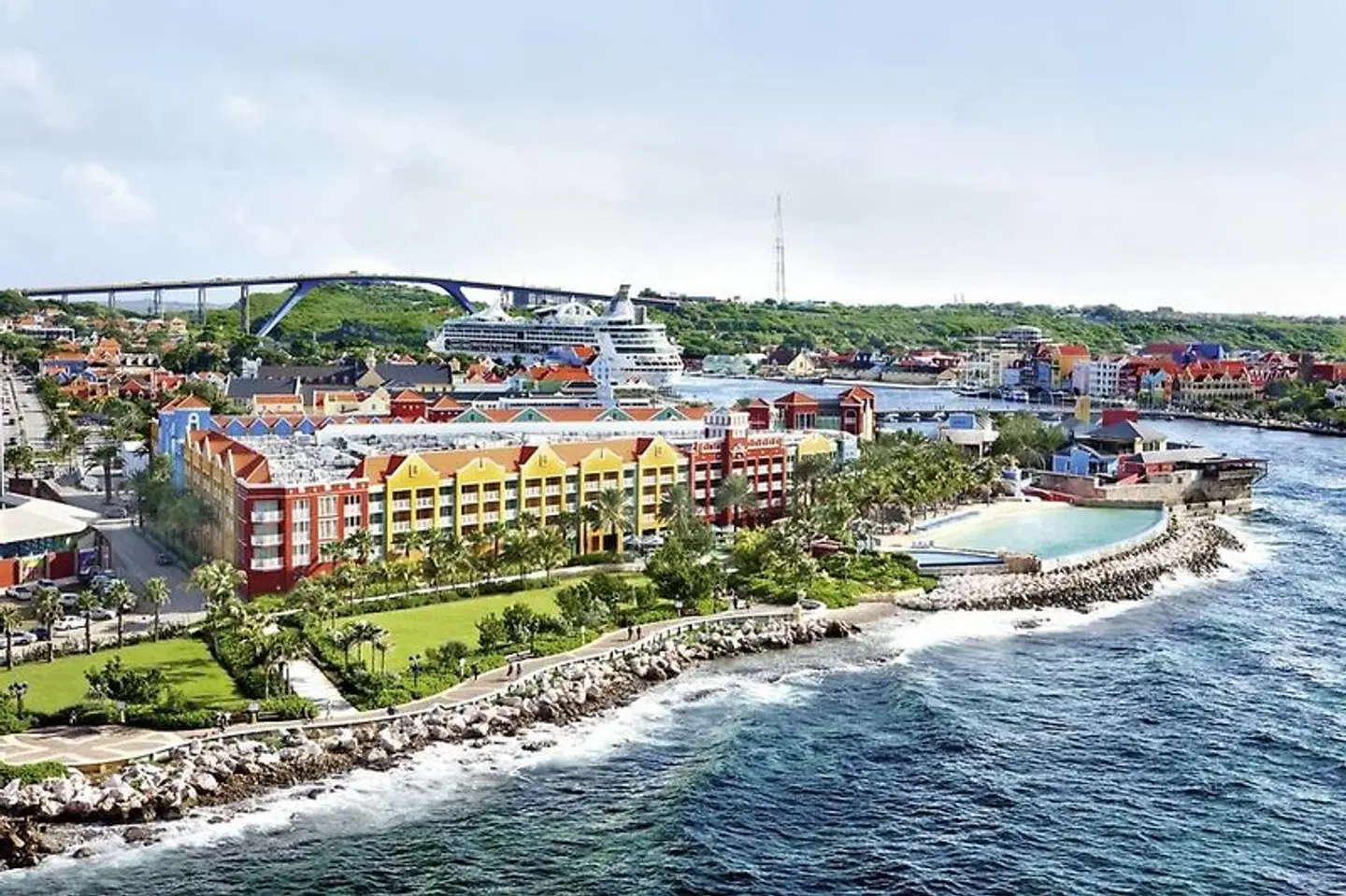 Renaissance Wind Creek Curacao Resort EXTERIOR