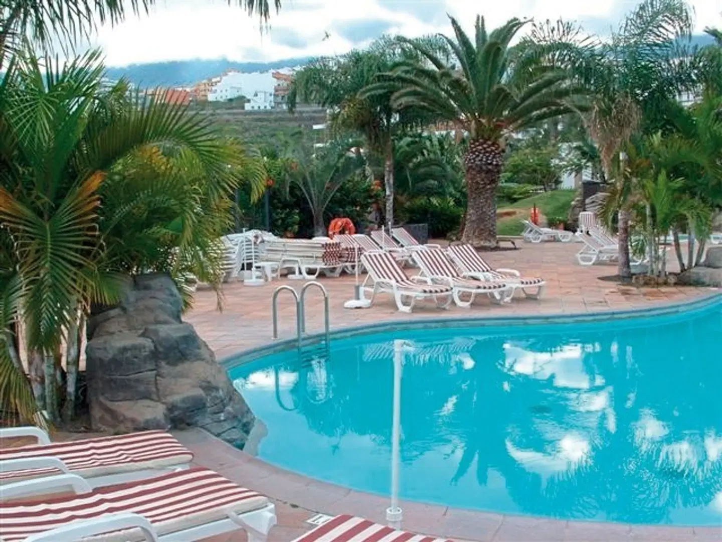 Residenz Playa de los Roques OUTDOOR_POOL