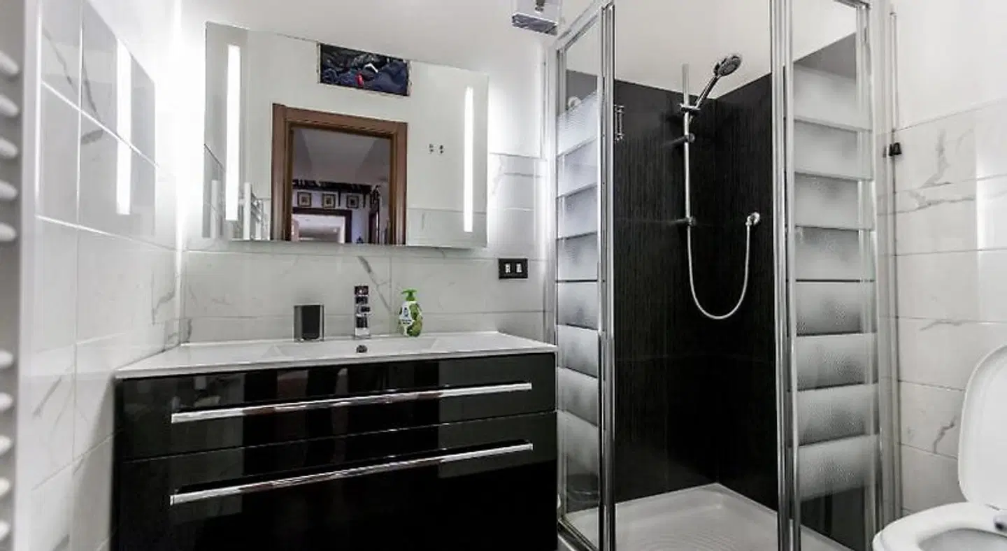 Vatican Point Break BATHROOM