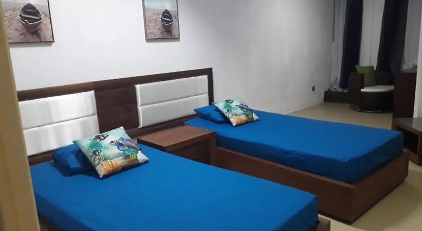 AdmiralMahe ROOM_EXAMPLE