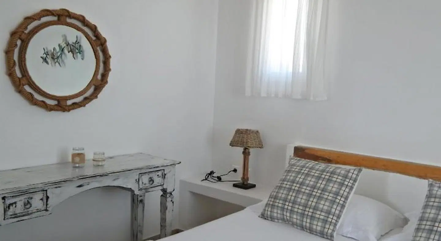 Dolphin Kastraki Studios ROOM_EXAMPLE