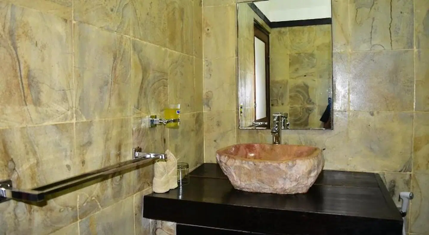 Meisya Cottage BATHROOM