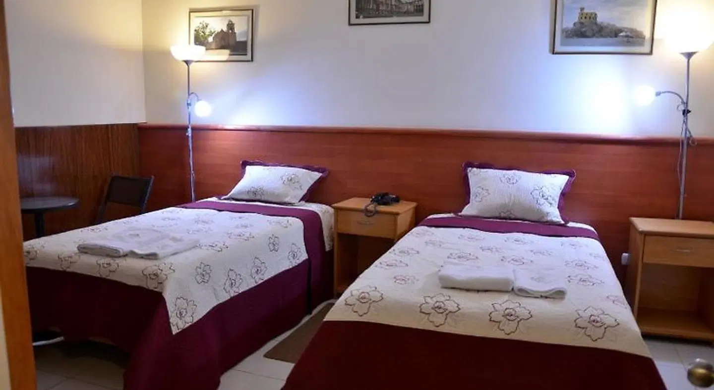 Hostal El Turista ROOM_EXAMPLE