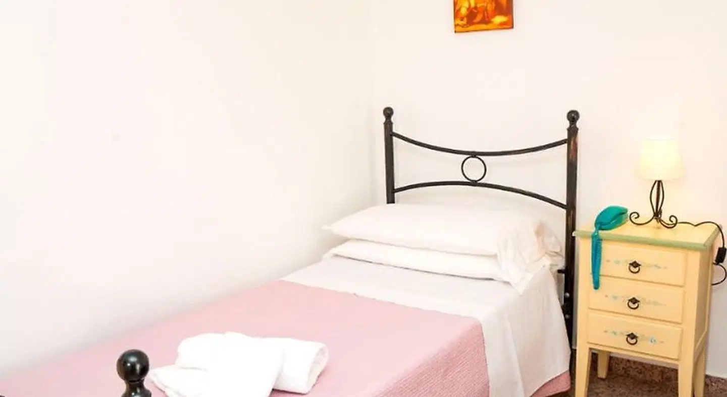 Fernanda ROOM_EXAMPLE